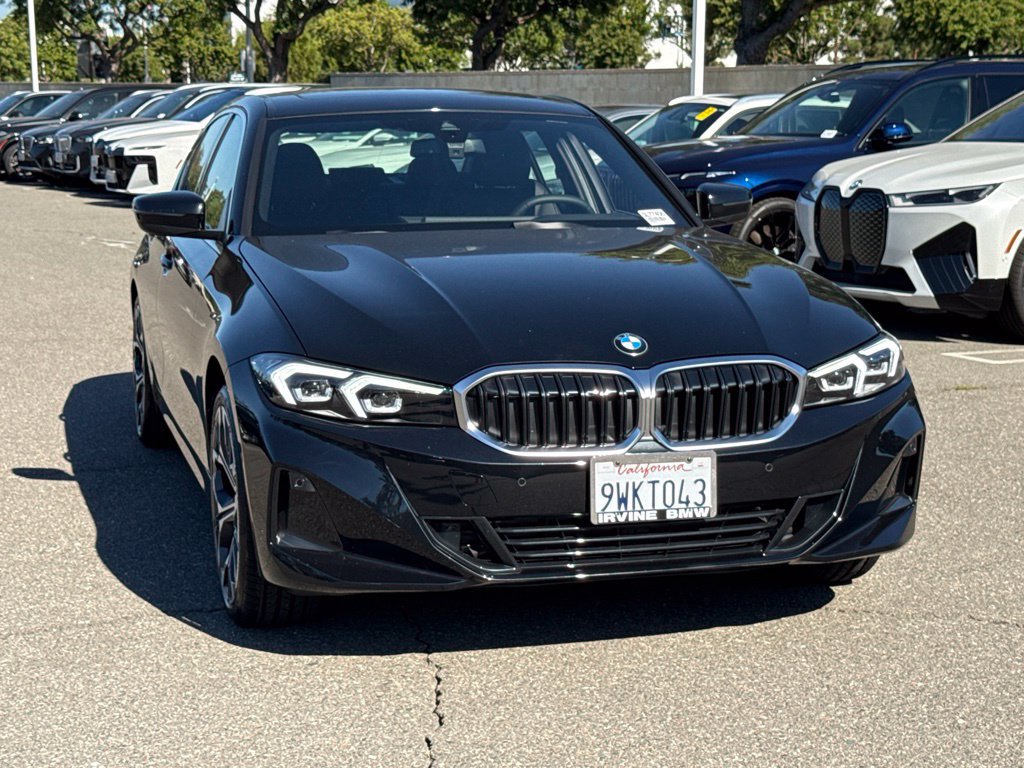 Used 2026 BMW 330i Sedan w/ Premium Package RWD image 6