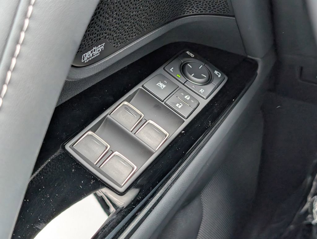 New 2025 Lexus LX 700h Overtrail image 15