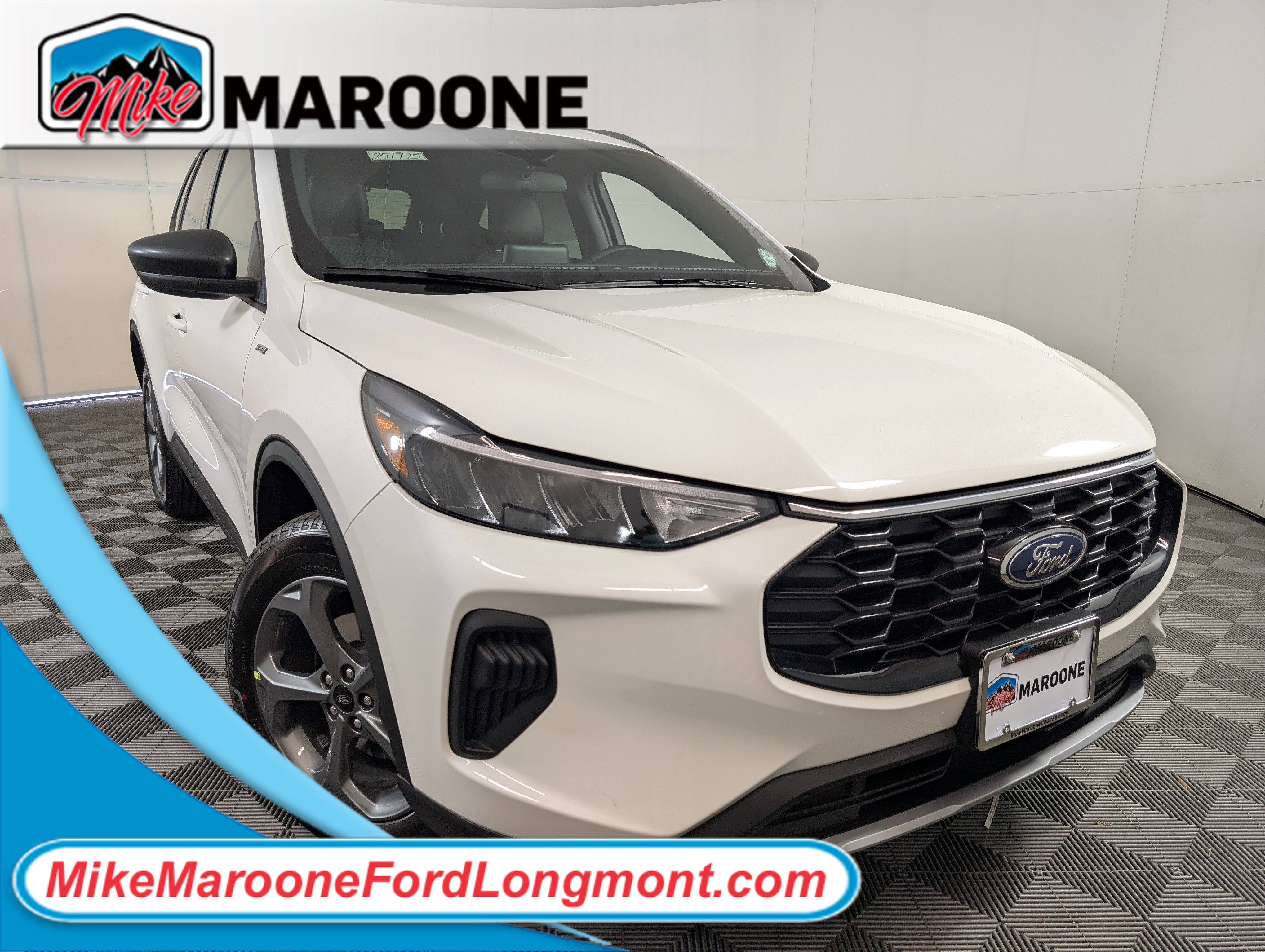 New 2025 Ford Escape ST-Line w/ Cold Weather Package