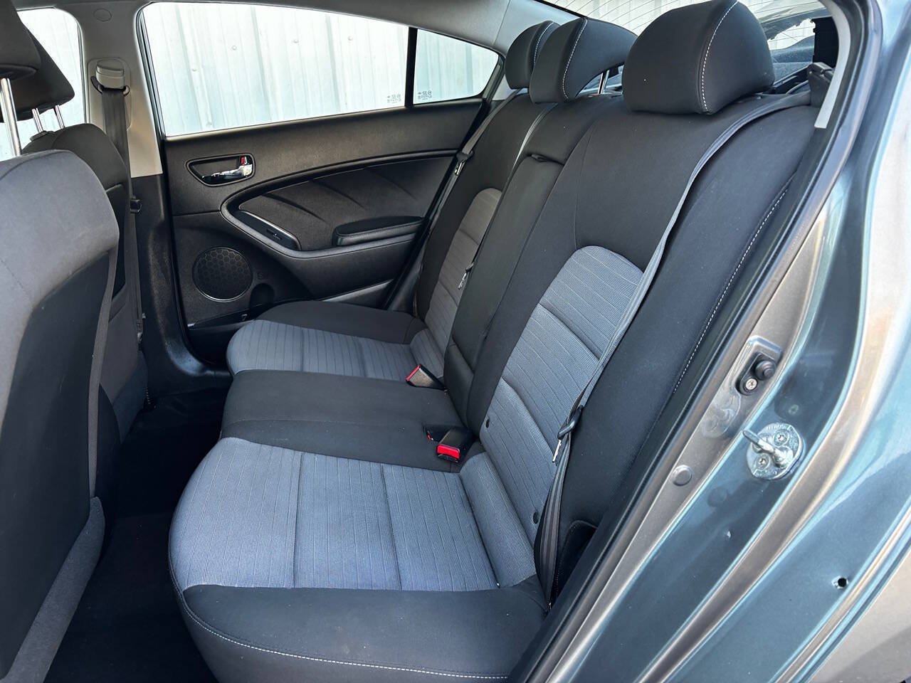 Used 2015 Kia Forte EX FWD image 14