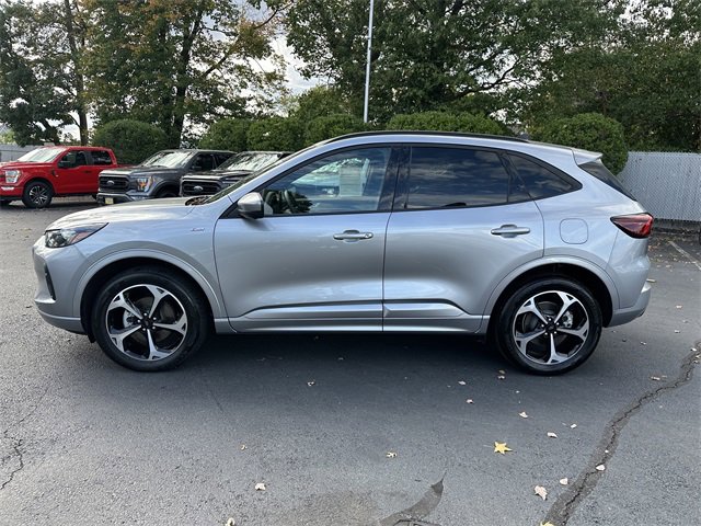 Certified 2024 Ford Escape ST-Line Elite image 8