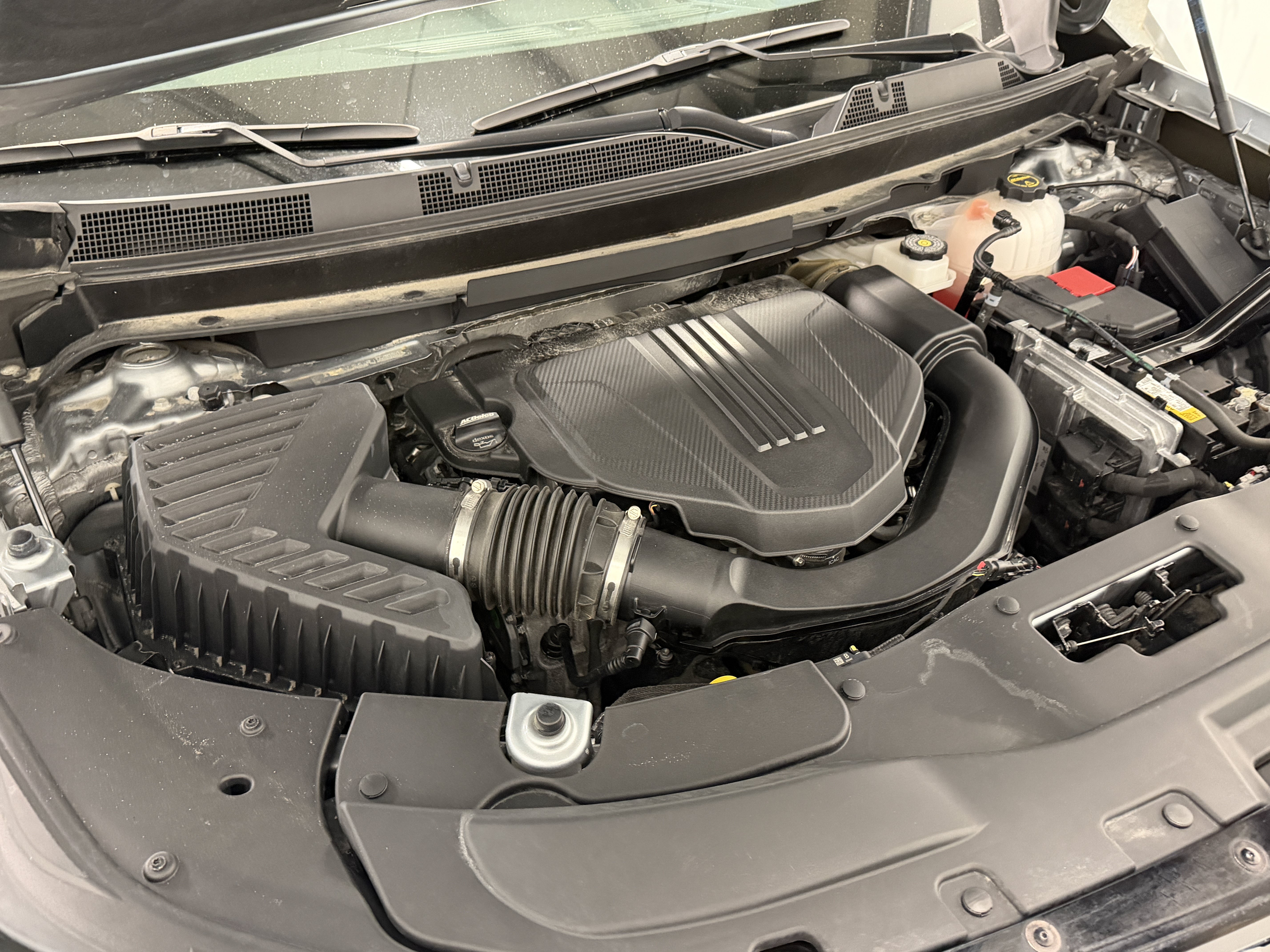 Used 2024 Chevrolet Traverse Z71 w/ LPO, Floor Liner Package AWD/4WD image 28