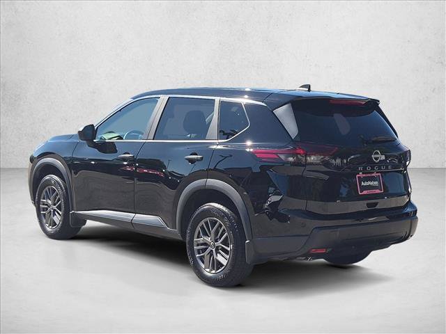 Used 2025 Nissan Rogue S FWD image 8
