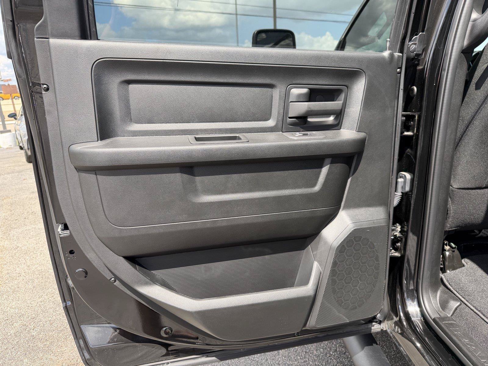 Used 2025 RAM 2500 Tradesman AWD/4WD image 17