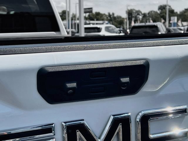 Used 2025 GMC Sierra 3500 AT4 w/ AT4 Premium Plus Package AWD/4WD image 28