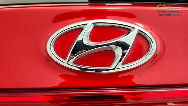 Used 2022 Hyundai Santa Fe SEL w/ Convenience Package AWD/4WD image 33