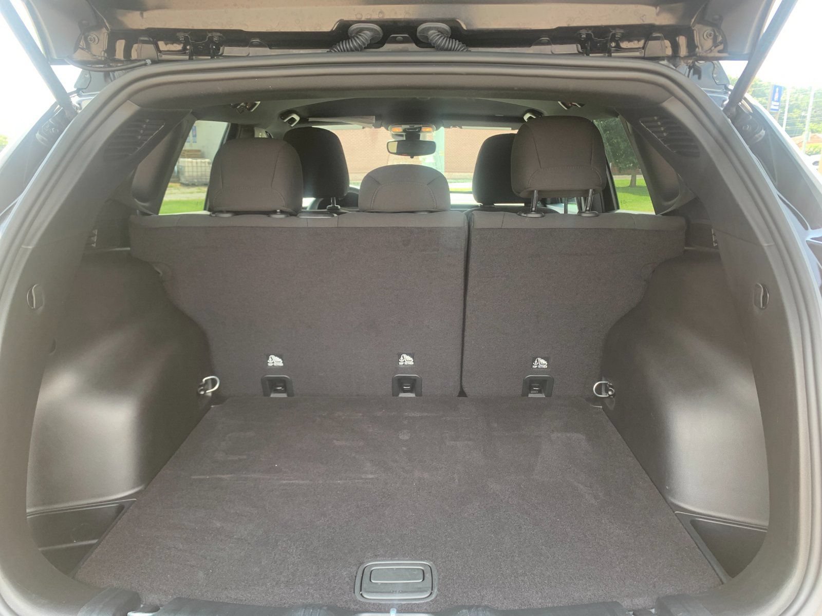 Used 2025 Jeep Compass Sport AWD/4WD image 19