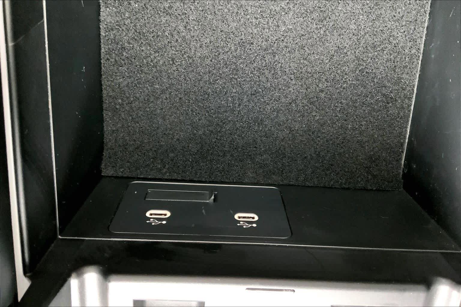 Certified 2025 MAZDA CX-70 3.3 Turbo S w/ Premium Plus image 36
