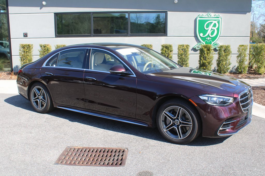 Certified 2021 Mercedes-Benz S 580 4MATIC Sedan w/ AMG Line image 2