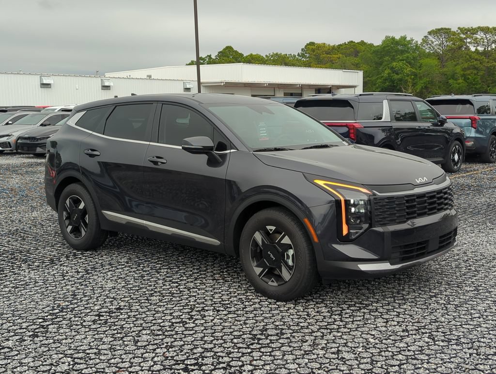 New 2026 Kia Sportage LX w/ LX Convenience Package FWD image 9