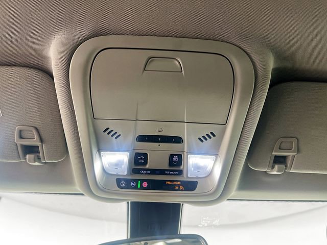 Used 2024 GMC Terrain Denali w/ Denali Premium Package image 20