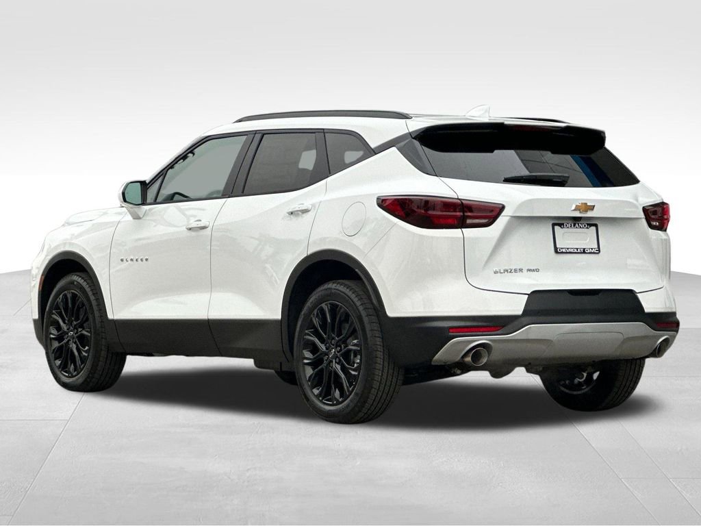 New 2026 Chevrolet Blazer LT w/ Convenience Package AWD/4WD image 3