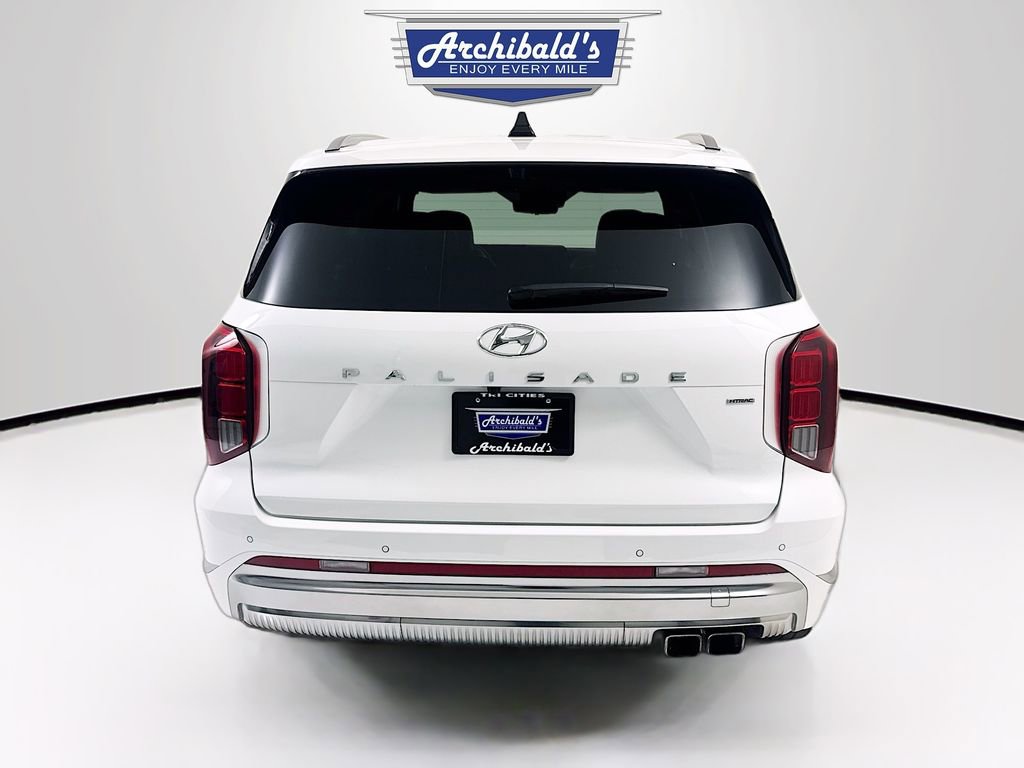 Used 2024 Hyundai Palisade Calligraphy image 7
