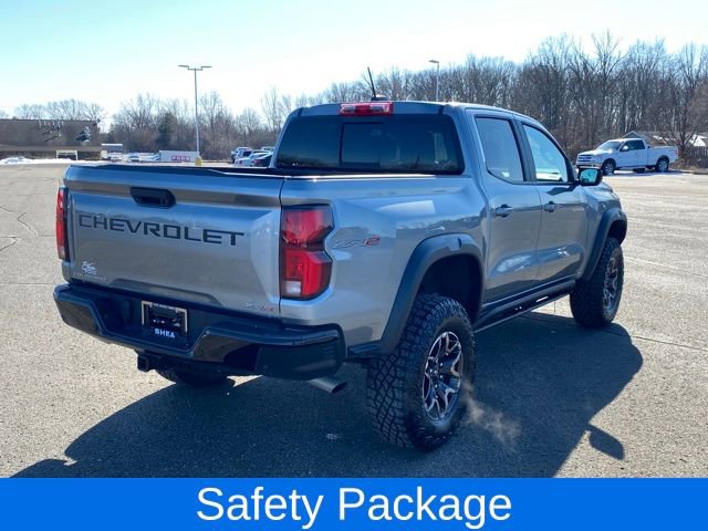 Used 2024 Chevrolet Colorado ZR2 w/ Safety Package image 3
