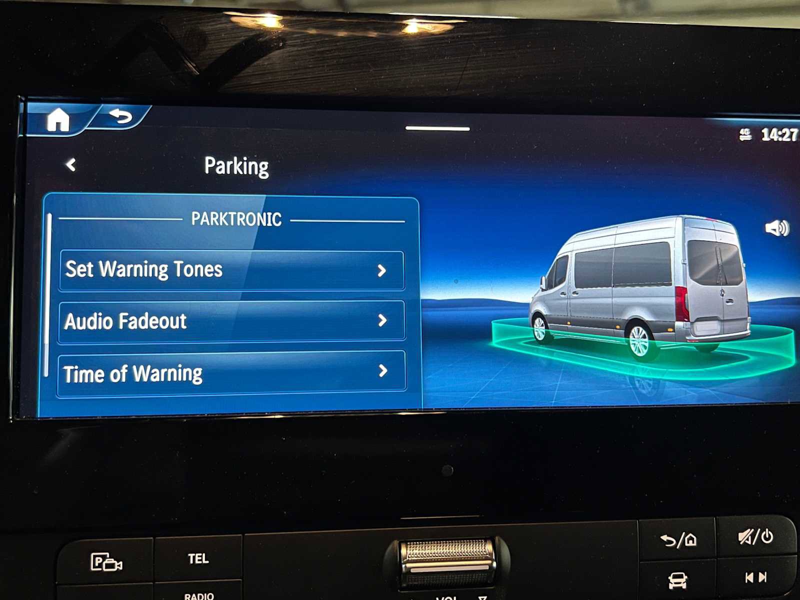 Used 2025 Mercedes-Benz Sprinter 2500 image 30