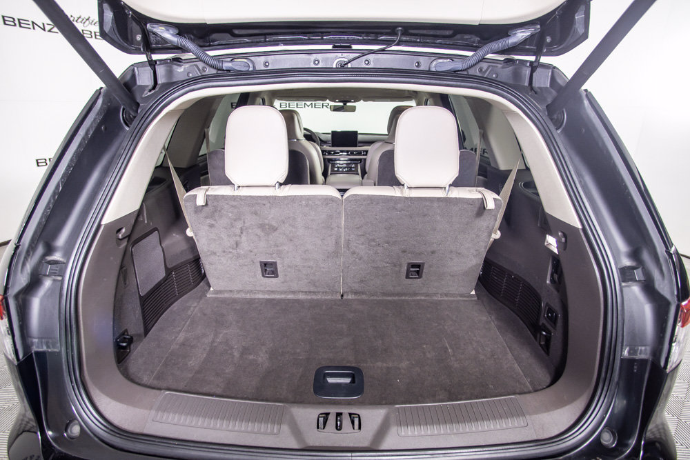 Used 2024 Lincoln Aviator Reserve w/ Equipment Group 201A AWD/4WD image 8