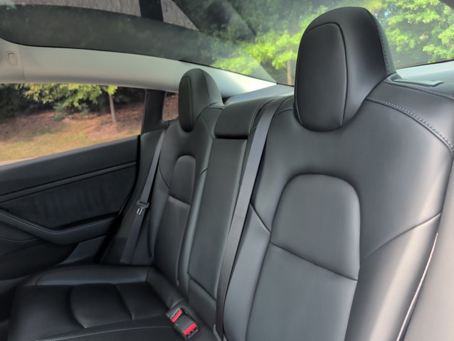 Used 2021 Tesla Model 3 Standard Range Plus RWD image 18