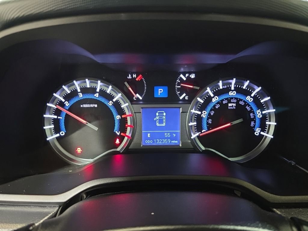 Used 2016 Toyota 4Runner Limited image 27