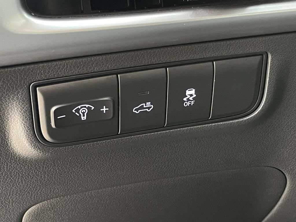 Certified 2026 Hyundai Santa Cruz SEL AWD/4WD image 9