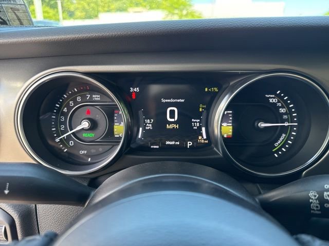 Used 2023 Jeep Wrangler Unlimited w/ Cold Weather Group AWD/4WD image 10