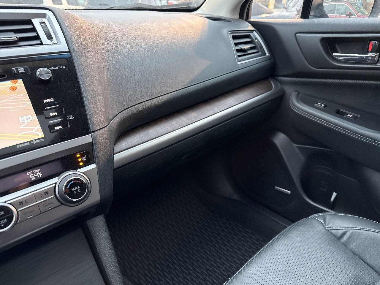 Used 2016 Subaru Outback 2.5i Limited image 36