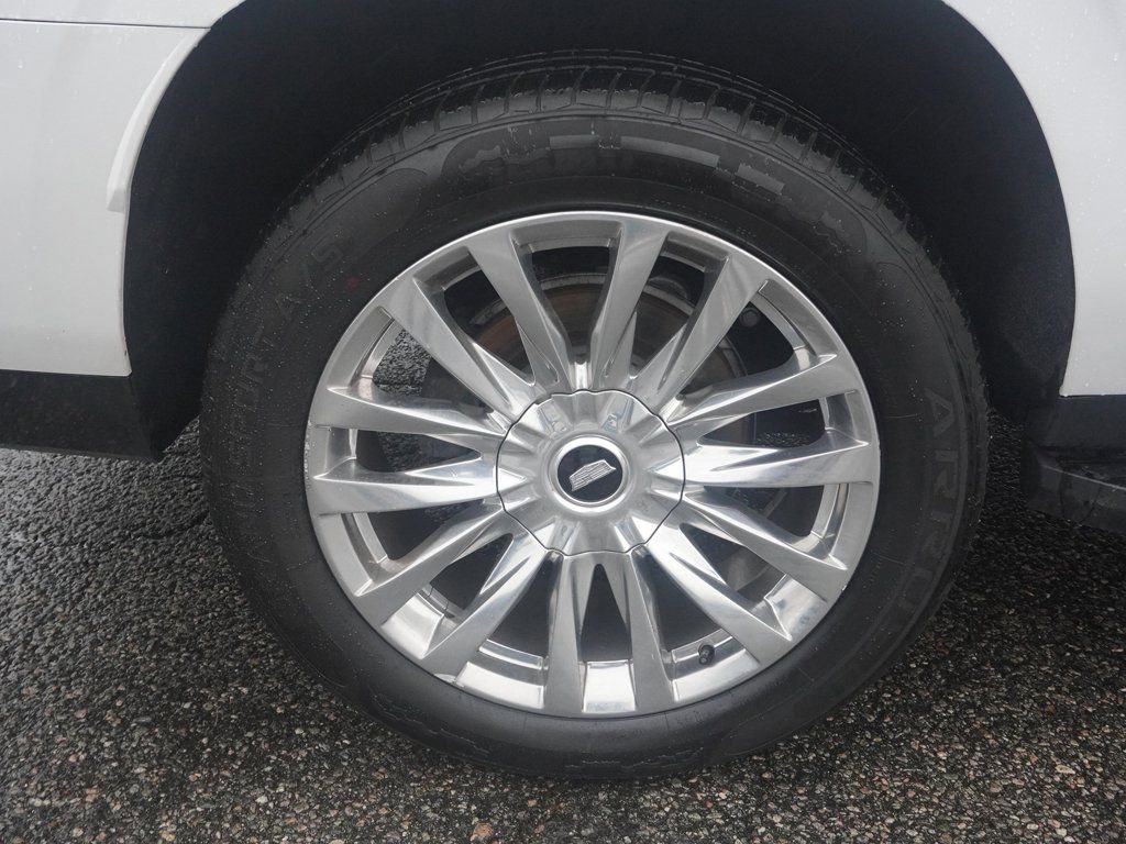 Used 2021 Cadillac Escalade ESV Premium Luxury image 26