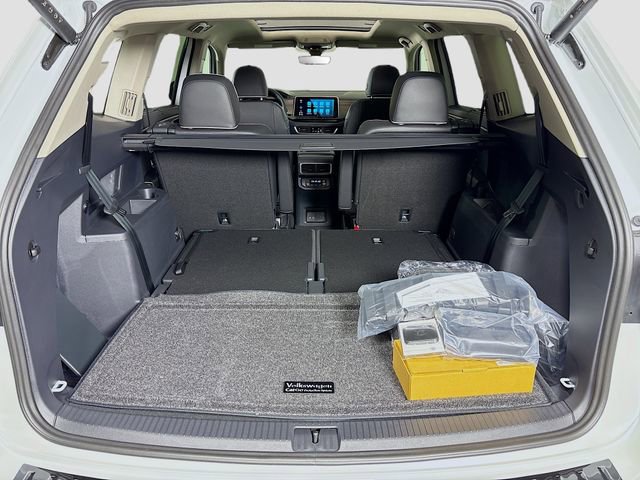 New 2026 Volkswagen Atlas SEL Premium R-Line AWD/4WD image 27