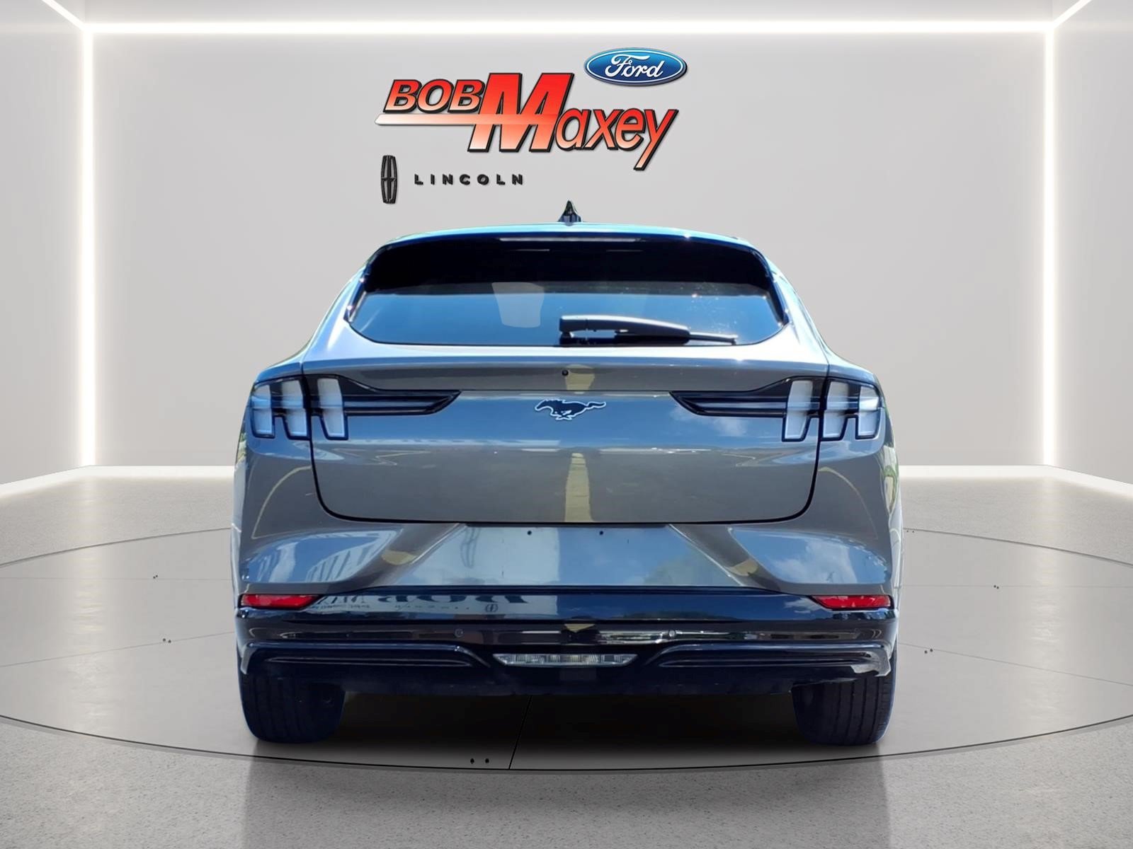 Used 2023 Ford Mustang Mach-E Premium AWD/4WD image 5