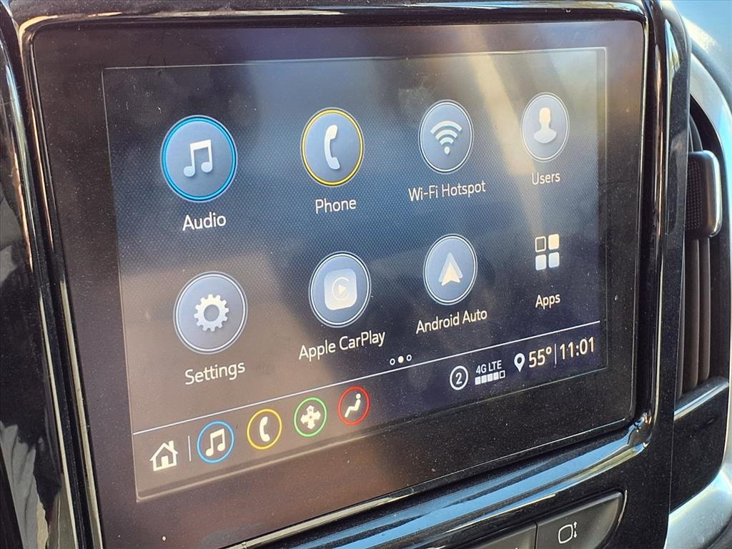 Used 2021 Chevrolet Traverse LT image 23