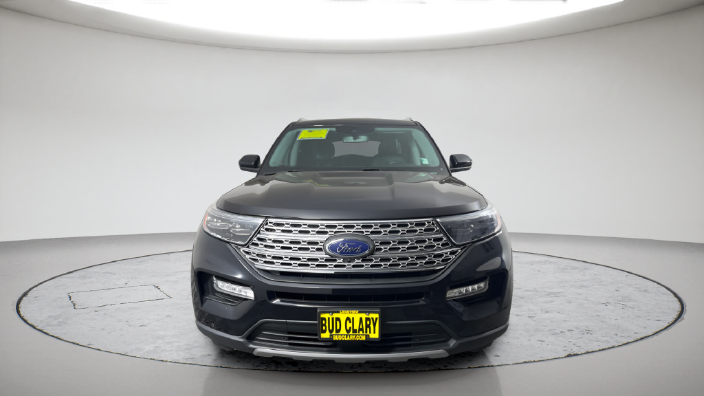 Used 2024 Ford Explorer Limited AWD/4WD image 2