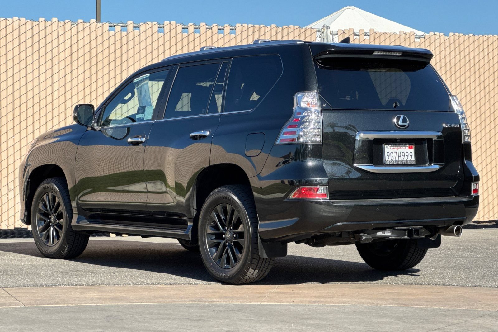 Certified 2023 Lexus GX 460 Premium w/ Premium Package AWD/4WD image 6