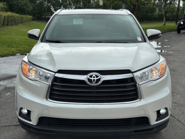 Used 2015 Toyota Highlander XLE image 4