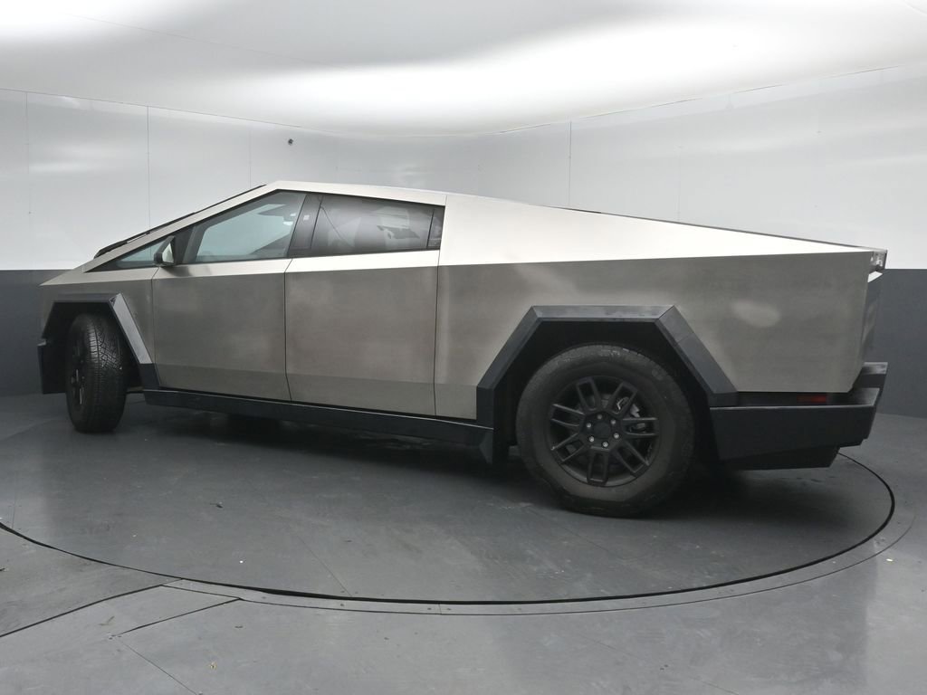 Used 2024 Tesla Cybertruck AWD Crew Cab image 5