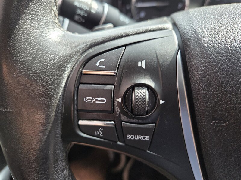 Used 2015 Acura TLX w/ Technology Package FWD image 15