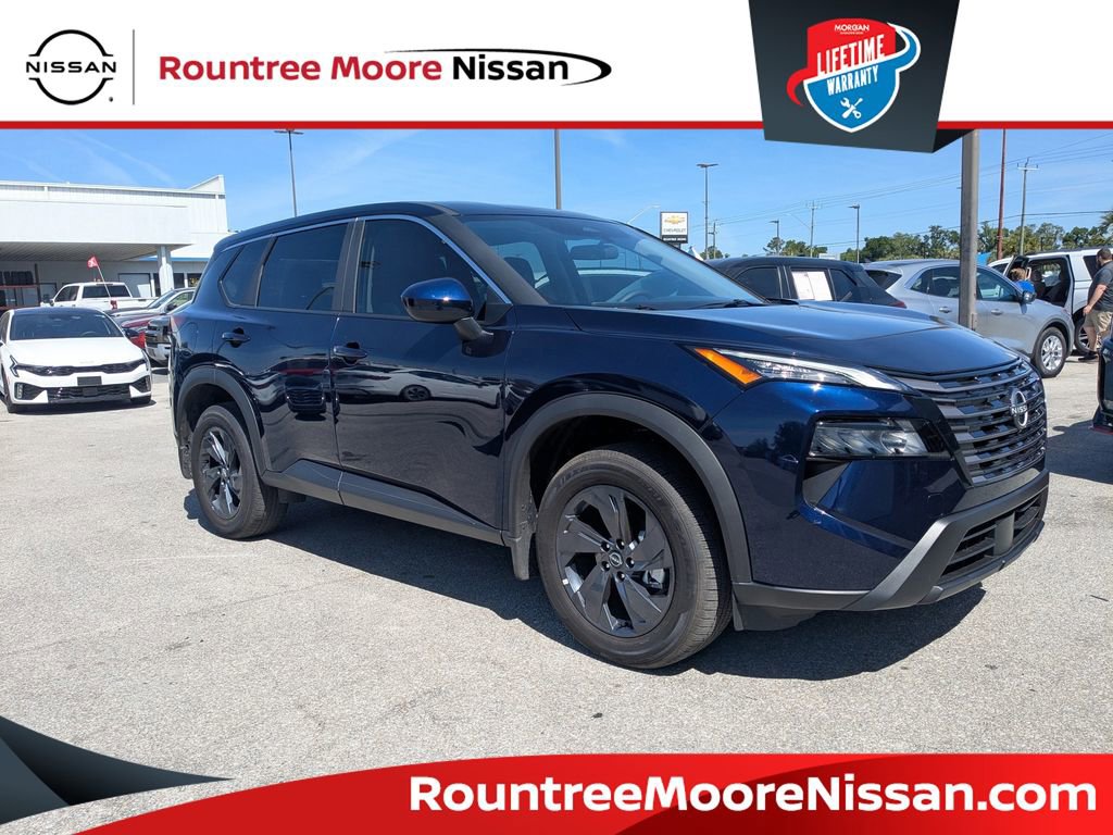 Used 2026 Nissan Rogue SV image 1