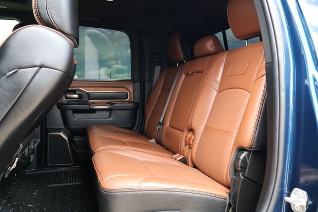 Used 2023 RAM 3500 Limited image 8