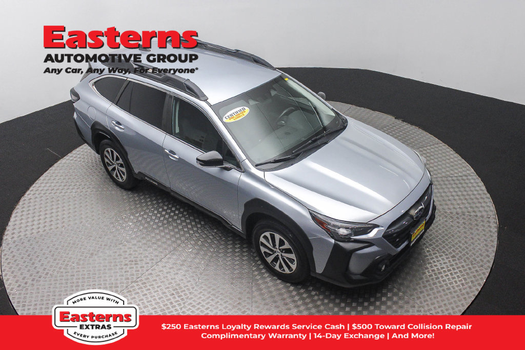 Used 2023 Subaru Outback Premium AWD/4WD image 4