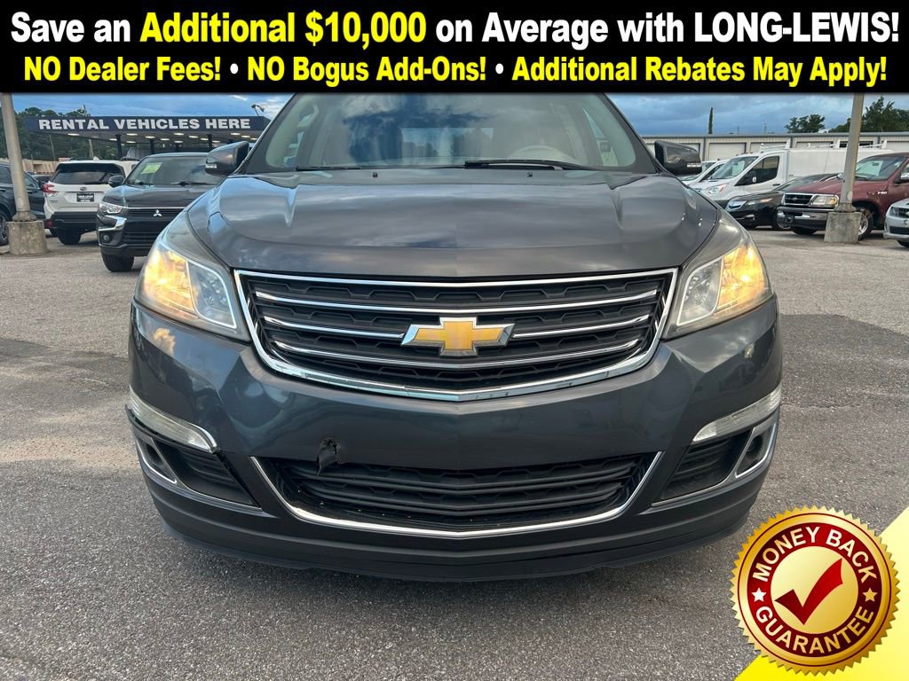 Used 2014 Chevrolet Traverse LT image 2