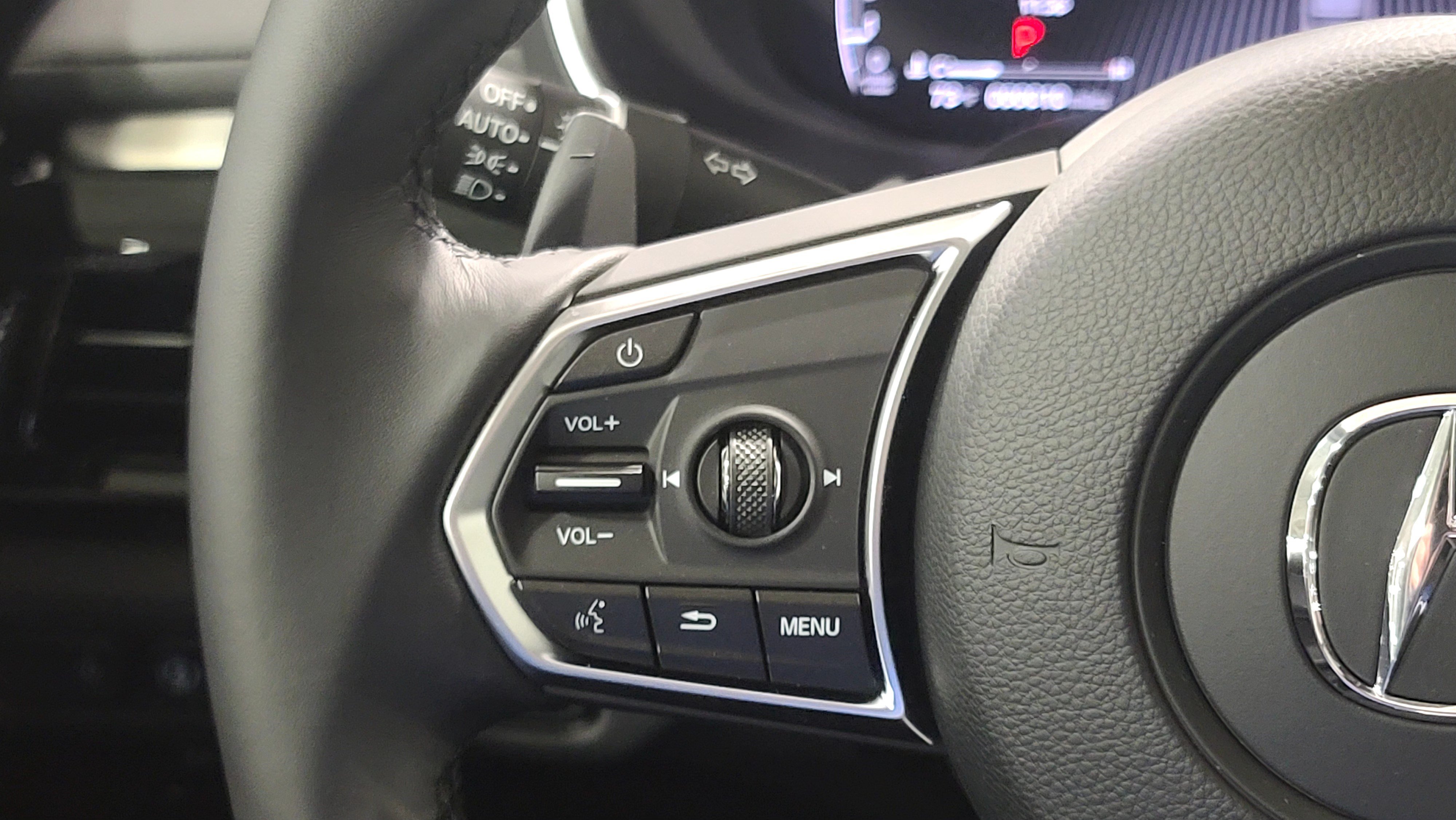 Used 2026 Acura MDX SH-AWD w/ Technology Package image 23
