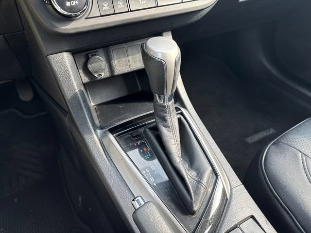 Used 2014 Toyota Corolla LE FWD image 25