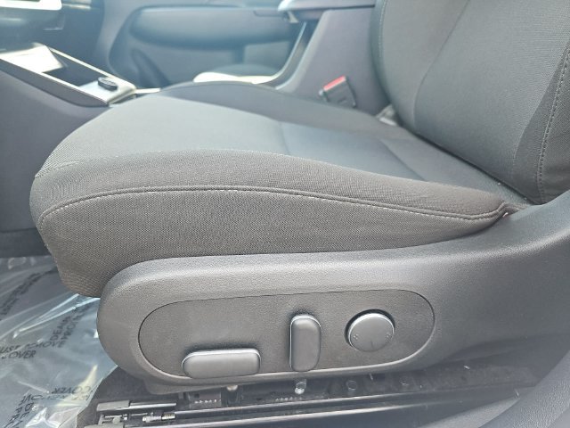 Used 2024 Hyundai Kona SEL FWD image 32