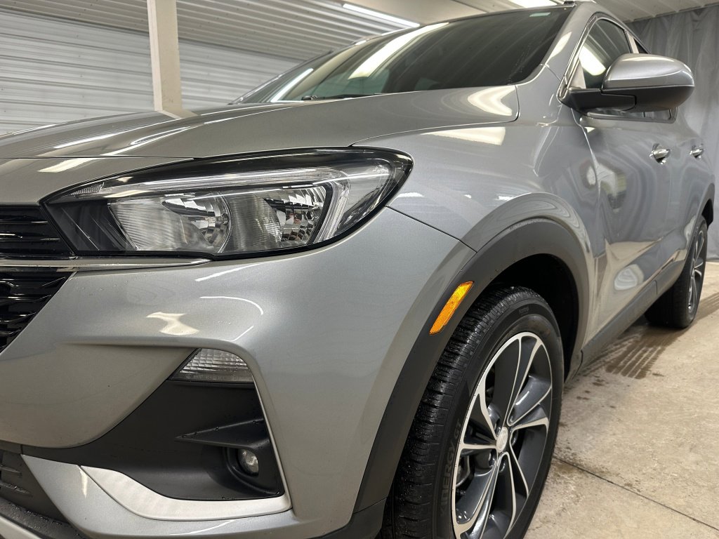 Used 2023 Buick Encore GX Select image 32