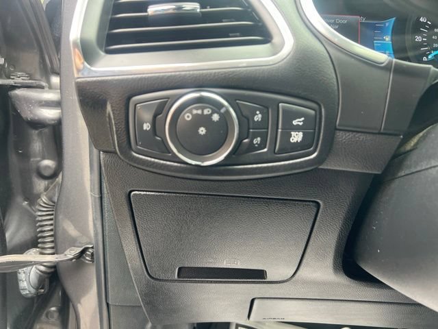 Used 2021 Ford Edge Titanium w/ Equipment Group 301A AWD/4WD image 26