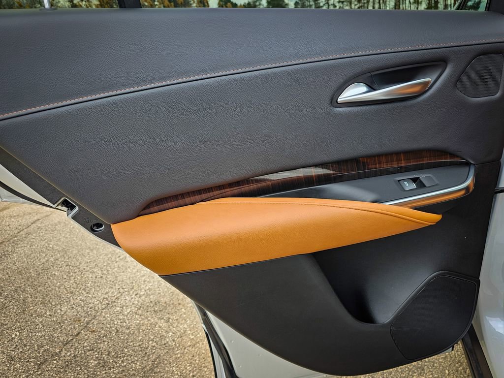 Used 2023 Cadillac XT4 Sport image 34