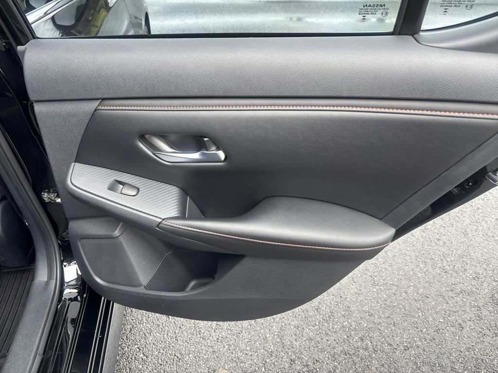 Used 2022 Nissan Sentra SR w/ Midnight Edition FWD image 24