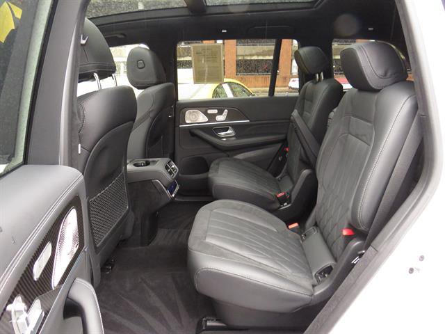 Used 2023 Mercedes-Benz GLS 63 AMG 4MATIC image 24