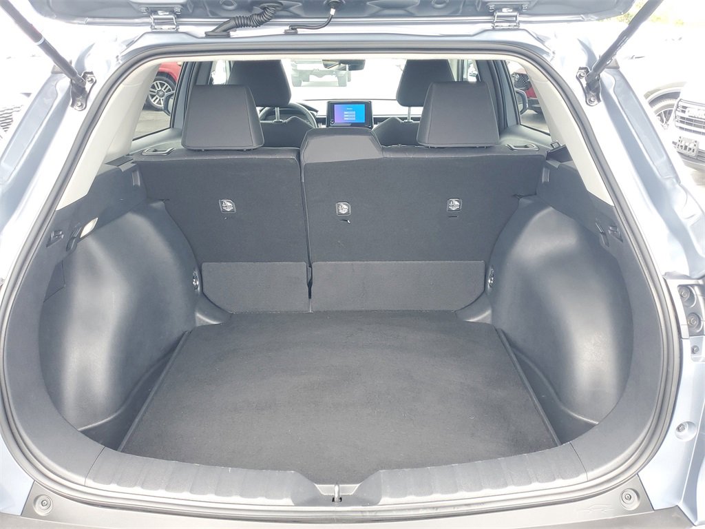 Used 2024 Toyota Corolla Cross LE image 10