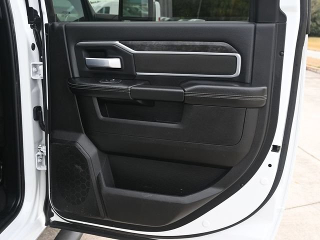 Used 2024 RAM 3500 SLT w/ Quick Order Package 2YG SLT AWD/4WD image 13