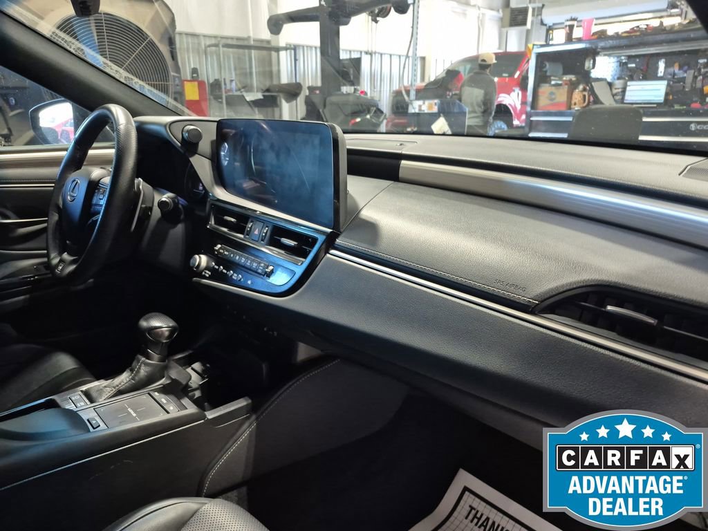Used 2022 Lexus ES 300h F Sport FWD image 25