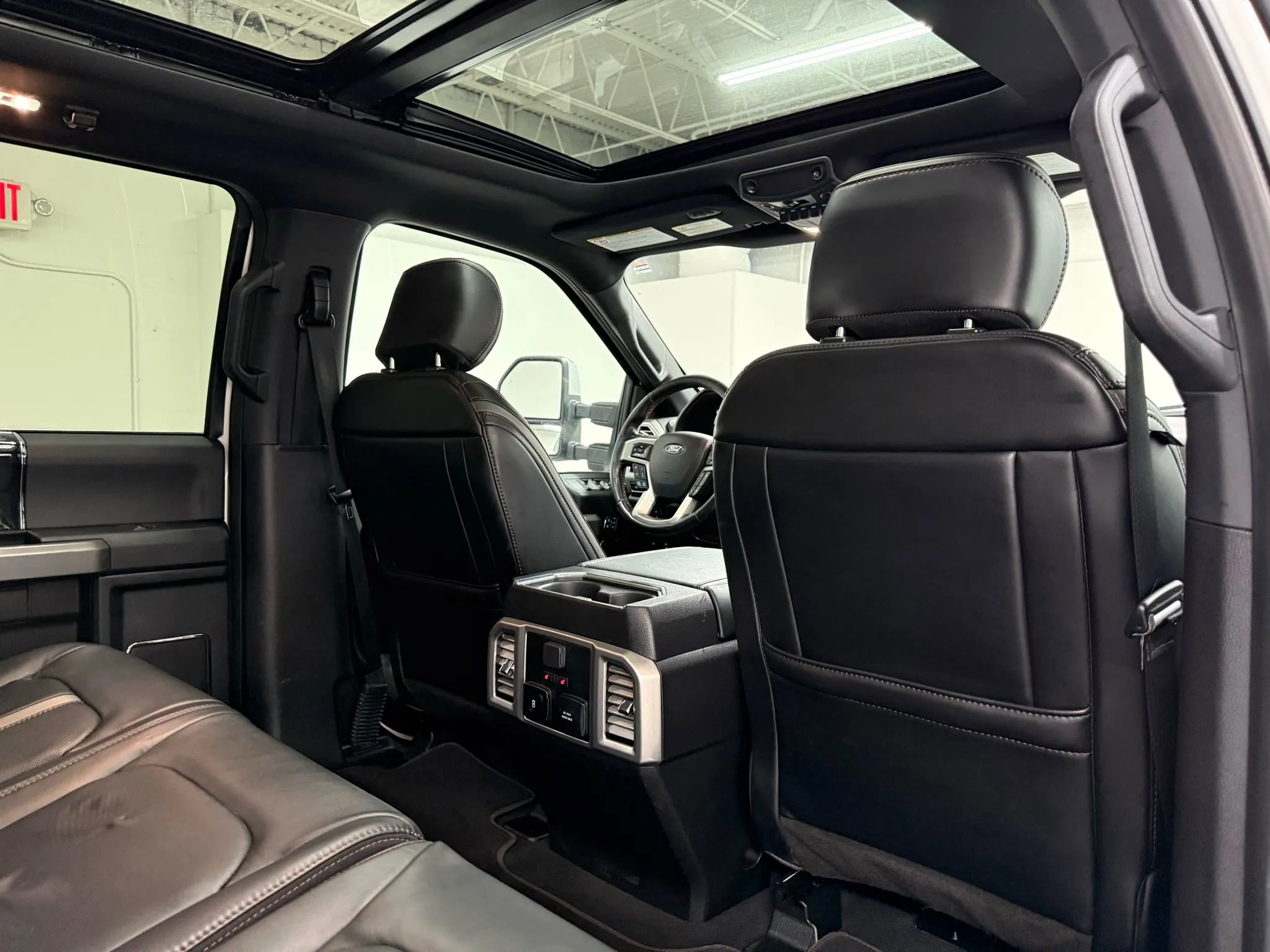 Used 2021 Ford F250 Platinum image 14